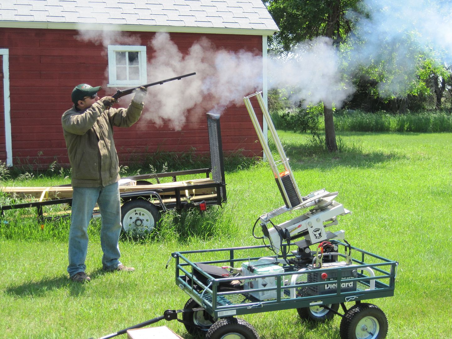 Clay target thrower Gear & Gadgets Upland Journal Board