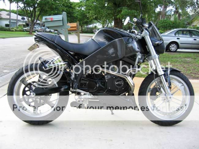 http://i553.photobucket.com/albums/jj385/JonnyKrud/Buell-side.jpg