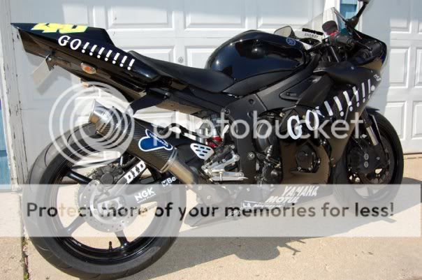 http://i553.photobucket.com/albums/jj385/JonnyKrud/n603309865_1720309_7952605.jpg