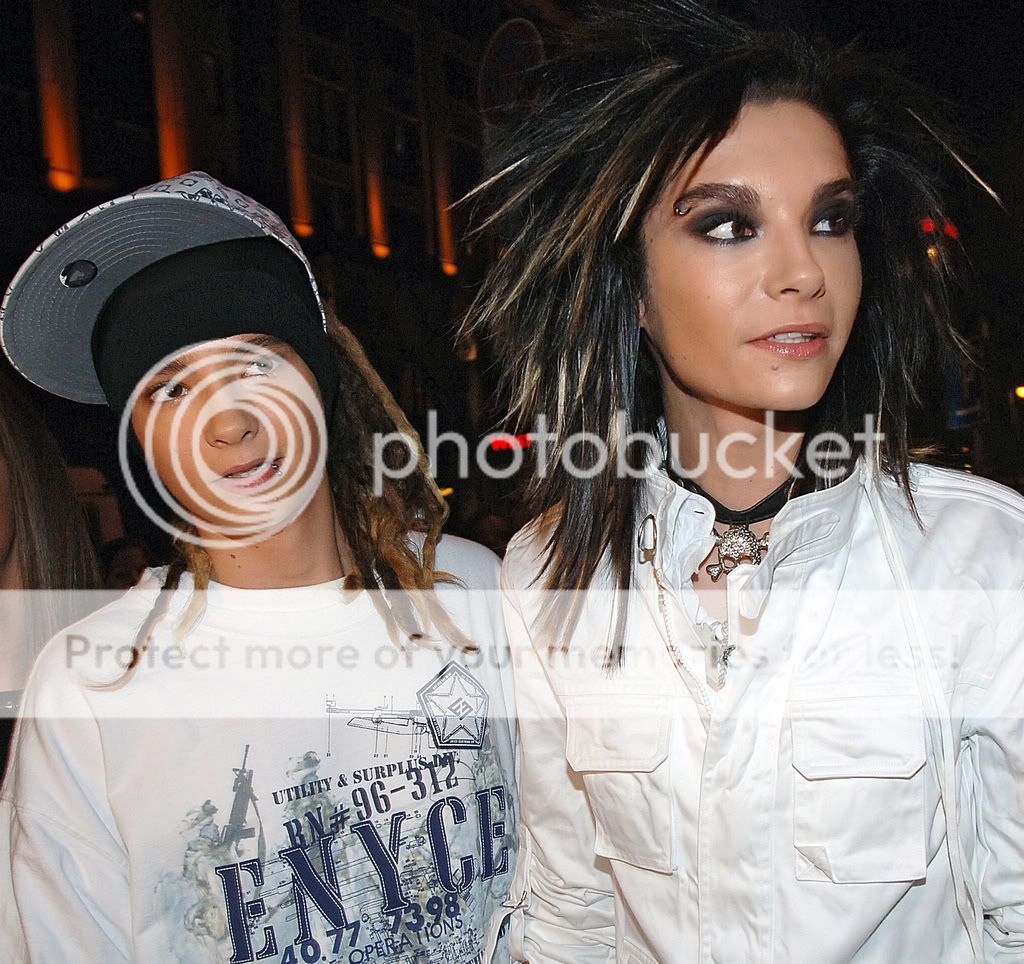sexysexytwins.jpg Tom and Bill Kaulitz image by HorenSehenLeben